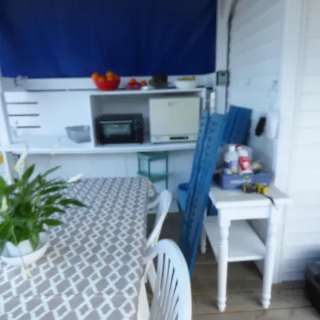 Mobilhome Vue Mer Camping Kon Tiki Kemp Saint Tropez